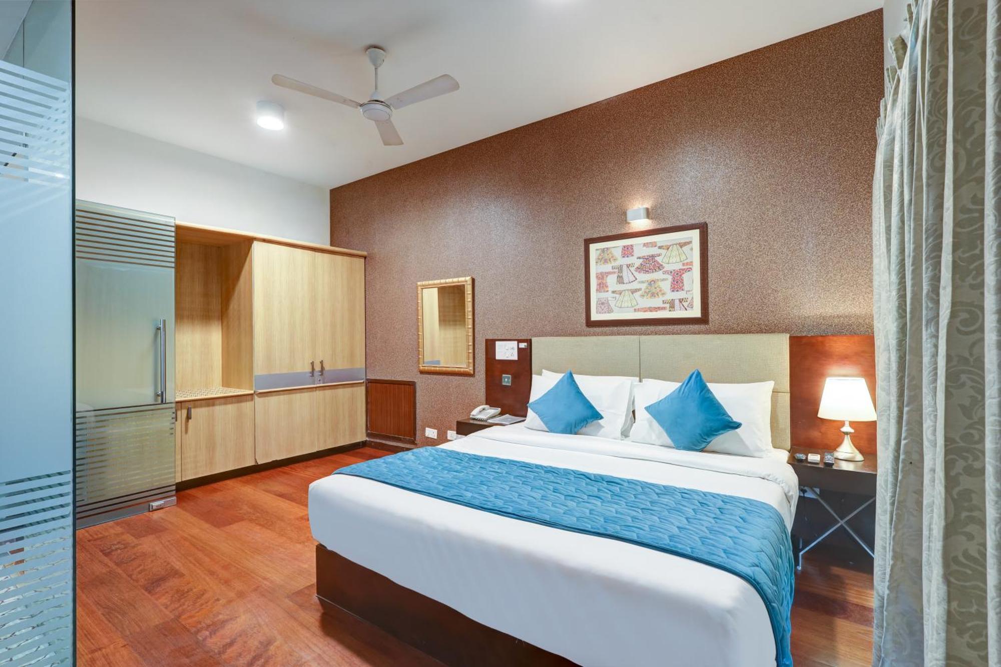 Hotel 91 Golf Course Road Gurgaon Extérieur photo