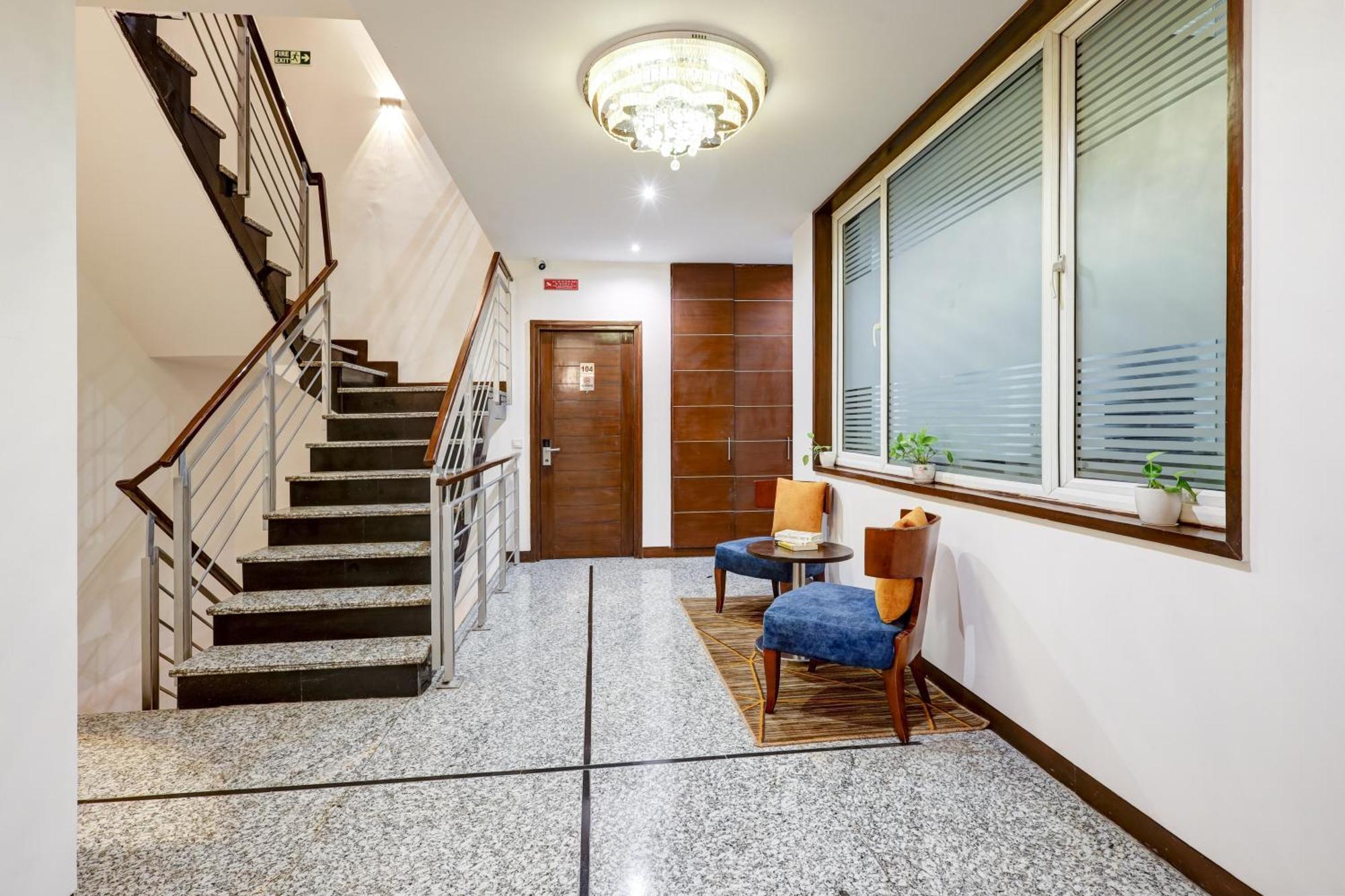 Hotel 91 Golf Course Road Gurgaon Extérieur photo