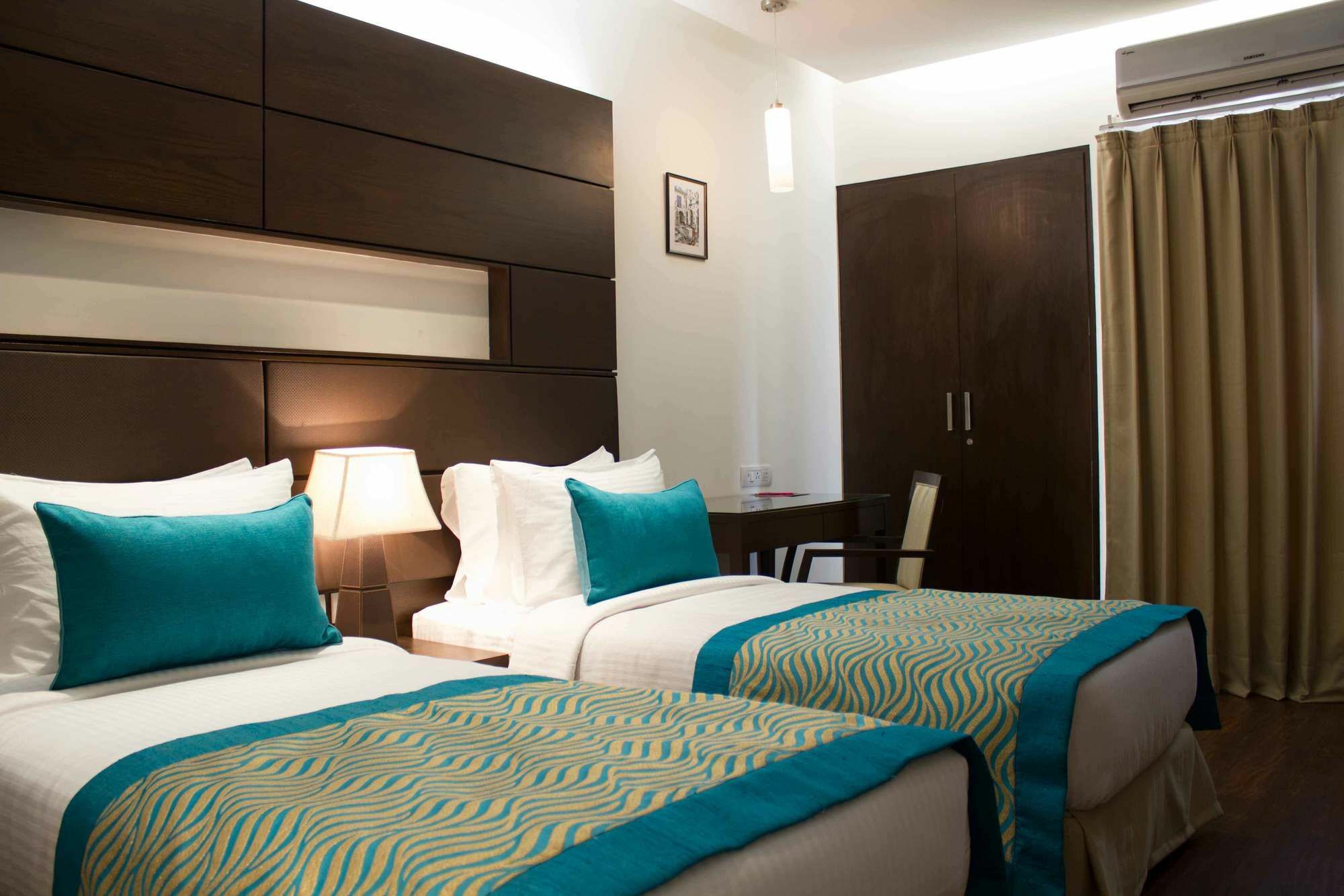 Hotel 91 Golf Course Road Gurgaon Extérieur photo